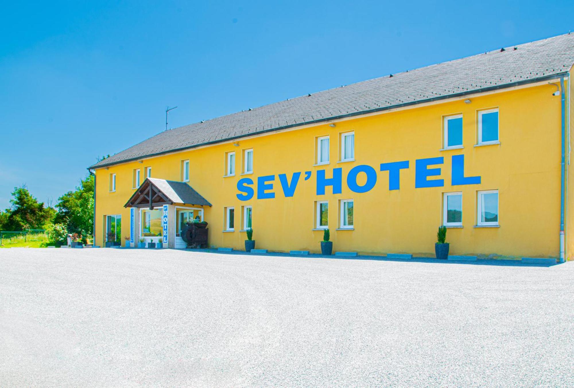 Sev'Hotel Sévérac-le-Château Εξωτερικό φωτογραφία